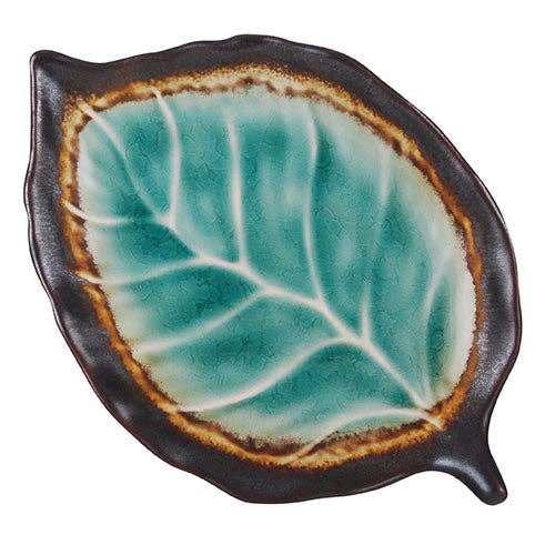 Midori Kanyu 8"L x 5.5"W Leaf Shaped Porcelain Plate - The Continental Ranch