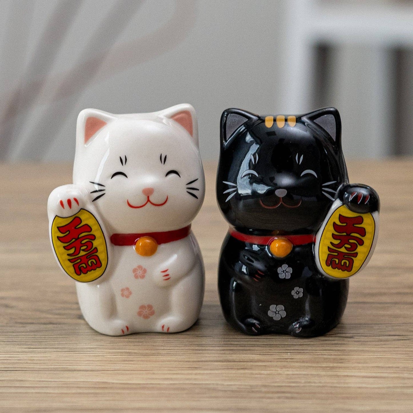 3"H Lucky Cat Salt and Pepper Shaker Set - The Continental Ranch