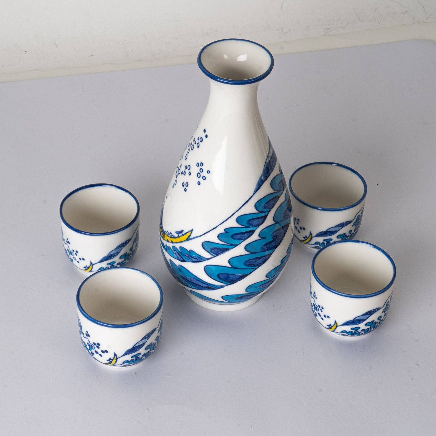 Great Wave Porcelain Glazed 10 oz Sake Bottle and 4 Cups Gift Set (1/16) - The Continental Ranch