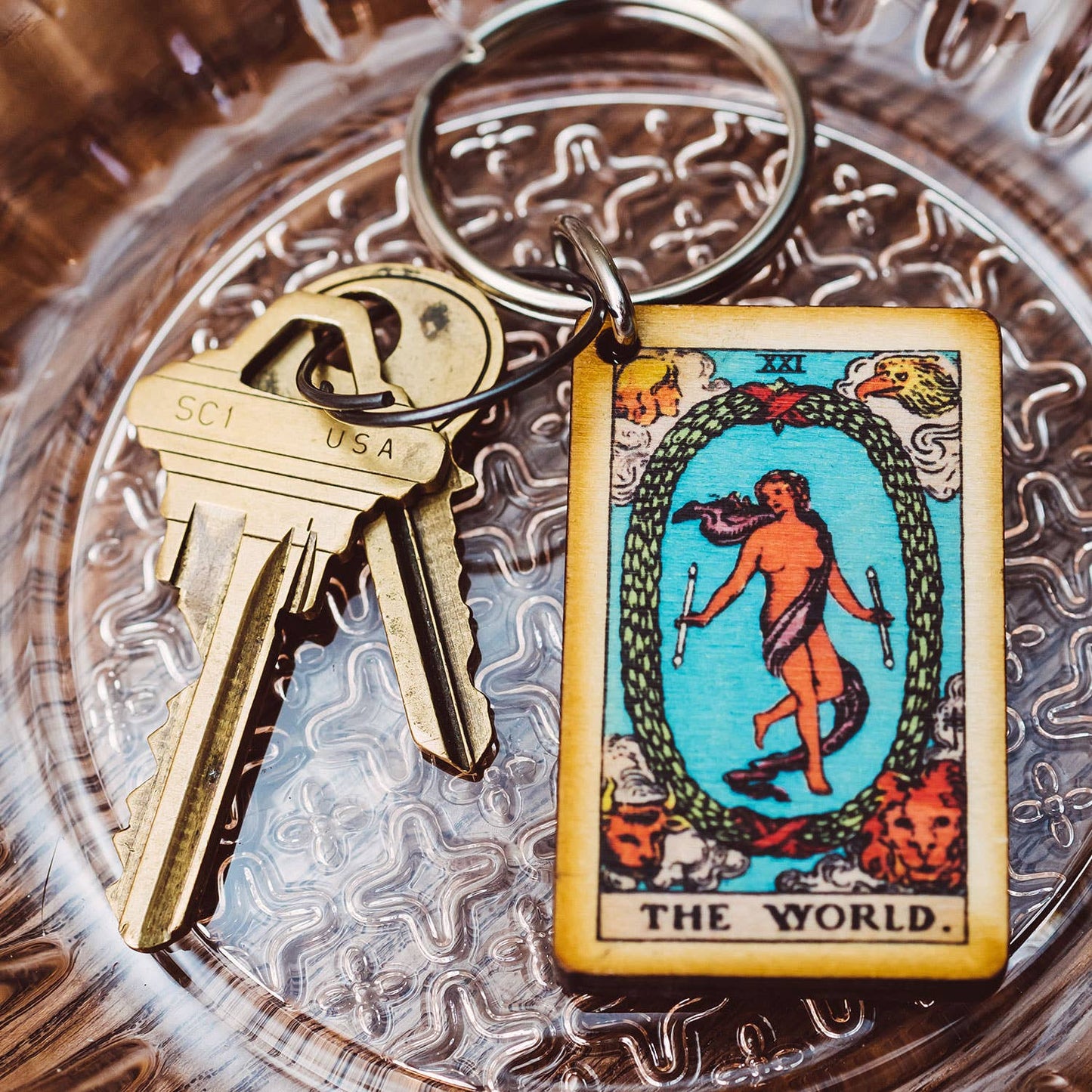 Tarot - 21 - The World Full Color Wooden Keychain - The Continental Ranch